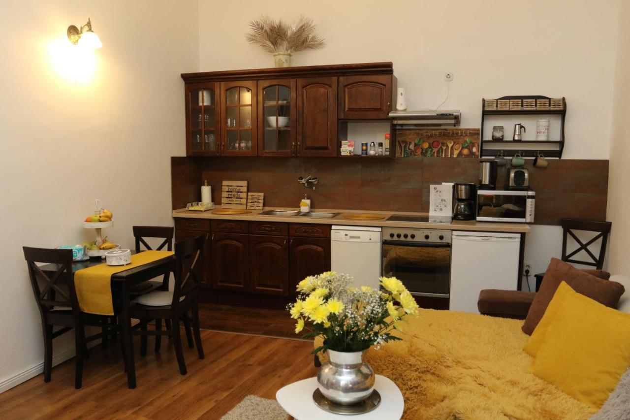 Hedi Apartman Miskolc Exterior foto