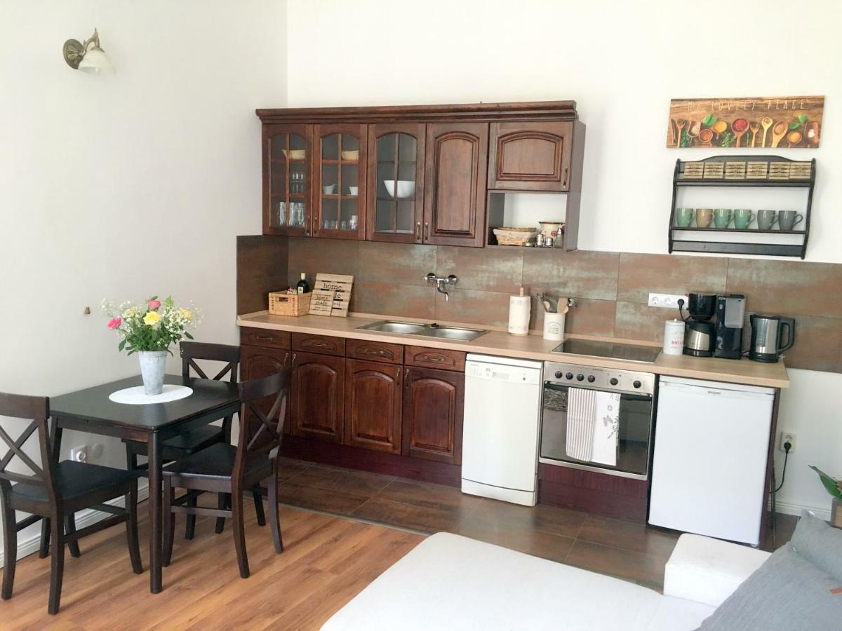 Hedi Apartman Miskolc Exterior foto